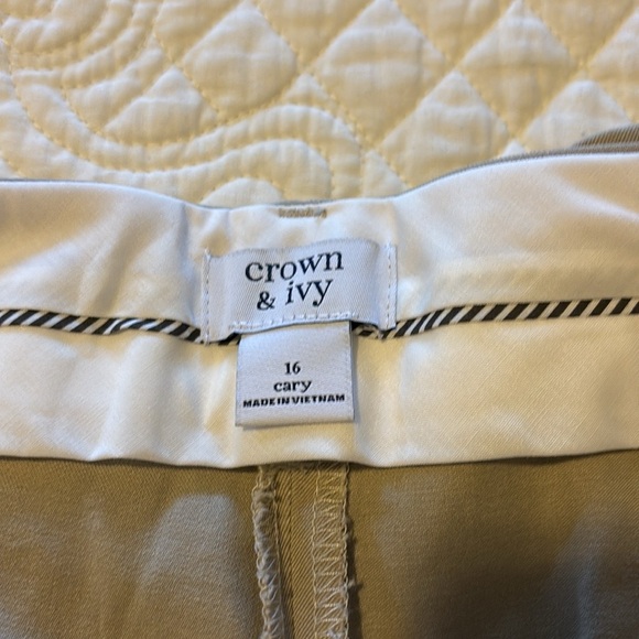 Crown & Ivy Cary Bi Stretch Fly Front Pants - Picture 4 of 5